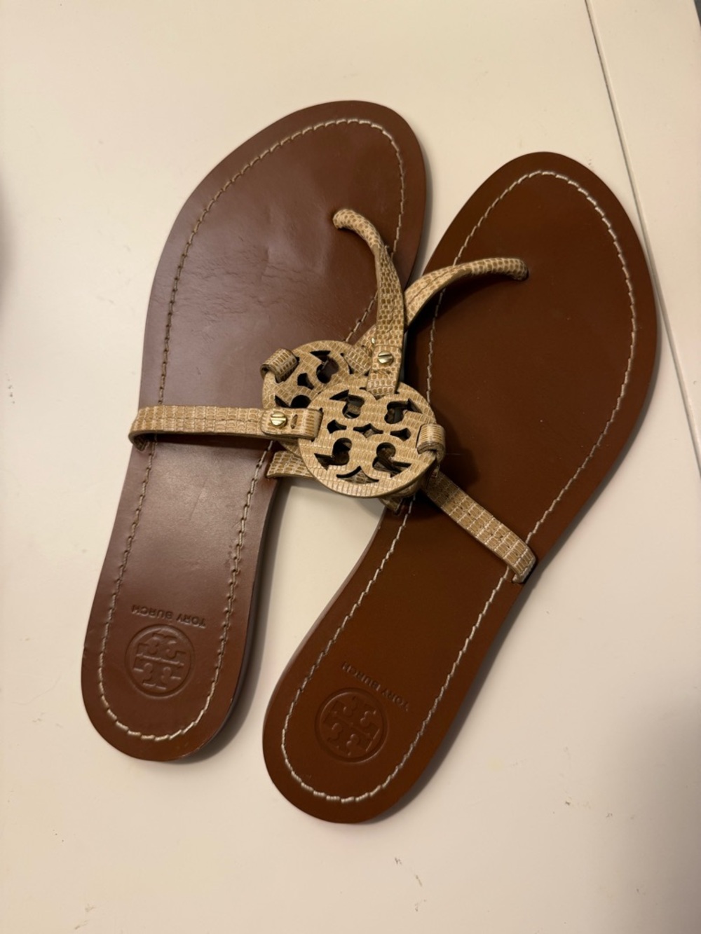Tory Burch Brown Leather Sandals with Beige Logo Medallion